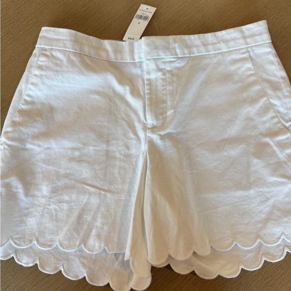 Banana Republic White Scalloped-Hem High-Rise Shorts